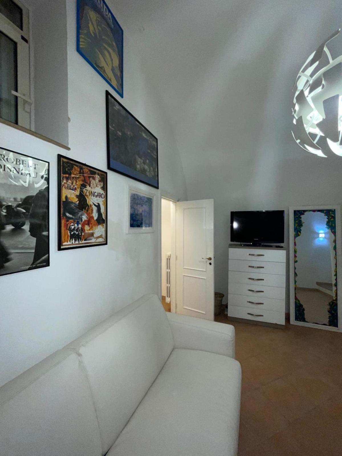 Appartamento Buenacasa Bari Exterior photo